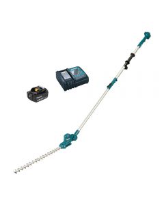 Makita DUN461WRT cordless pole hedge trimmer with 5ah battery and charger included.